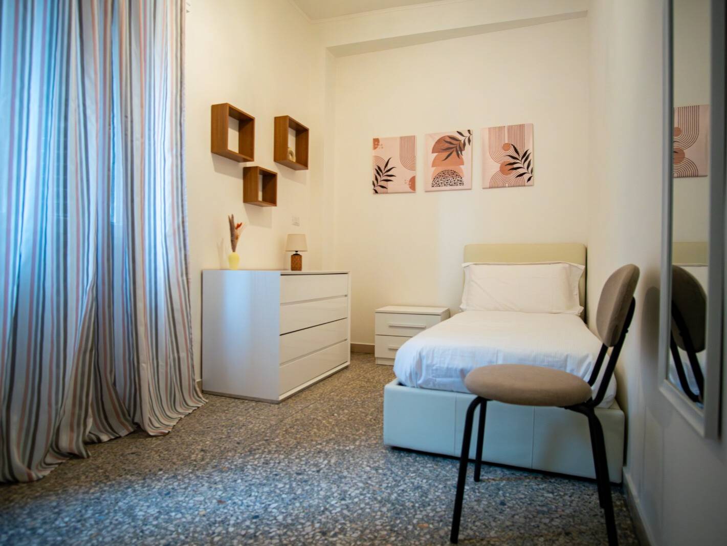 4e2a160c-b570-4027-978e-c99fe91f15c0