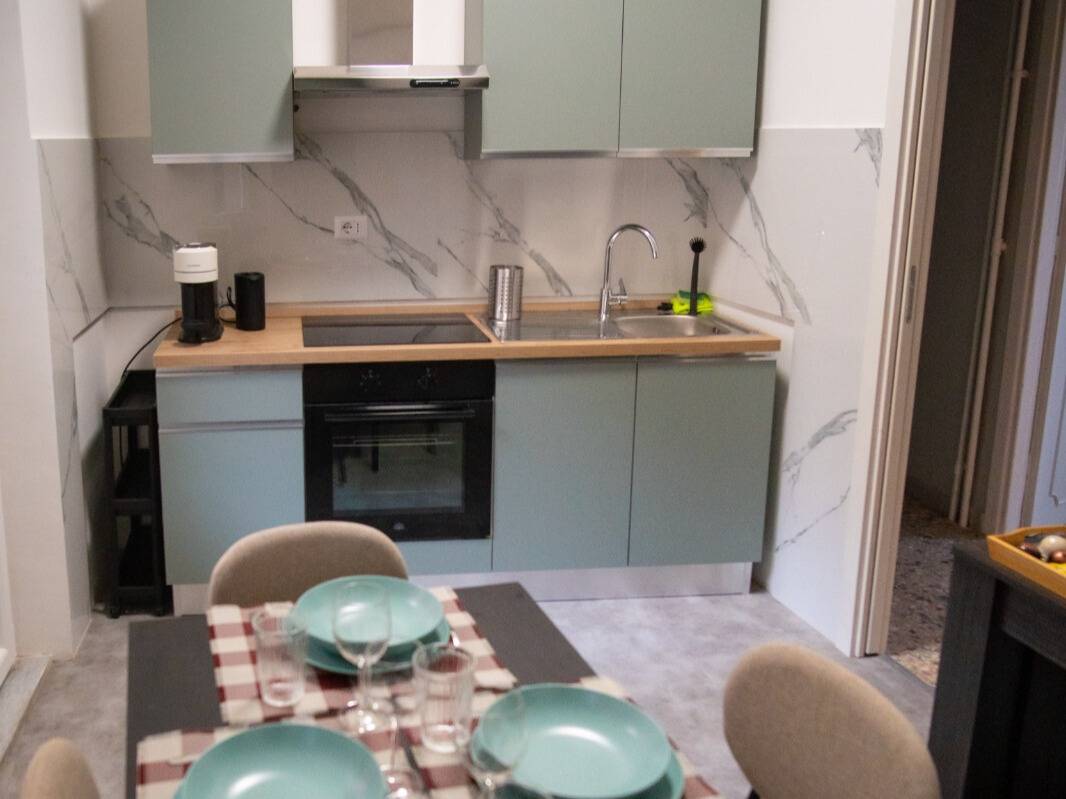 c58160f4-dcc8-4321-b61a-e9afbc1f9bca